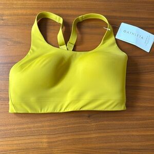 NWT Athleta Advance Bra B-G sports bra - yellow size 34DD